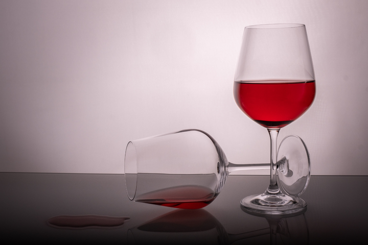 How Alcohol Changes Your Sense of Thirst, Taste, and Nutrient Levels